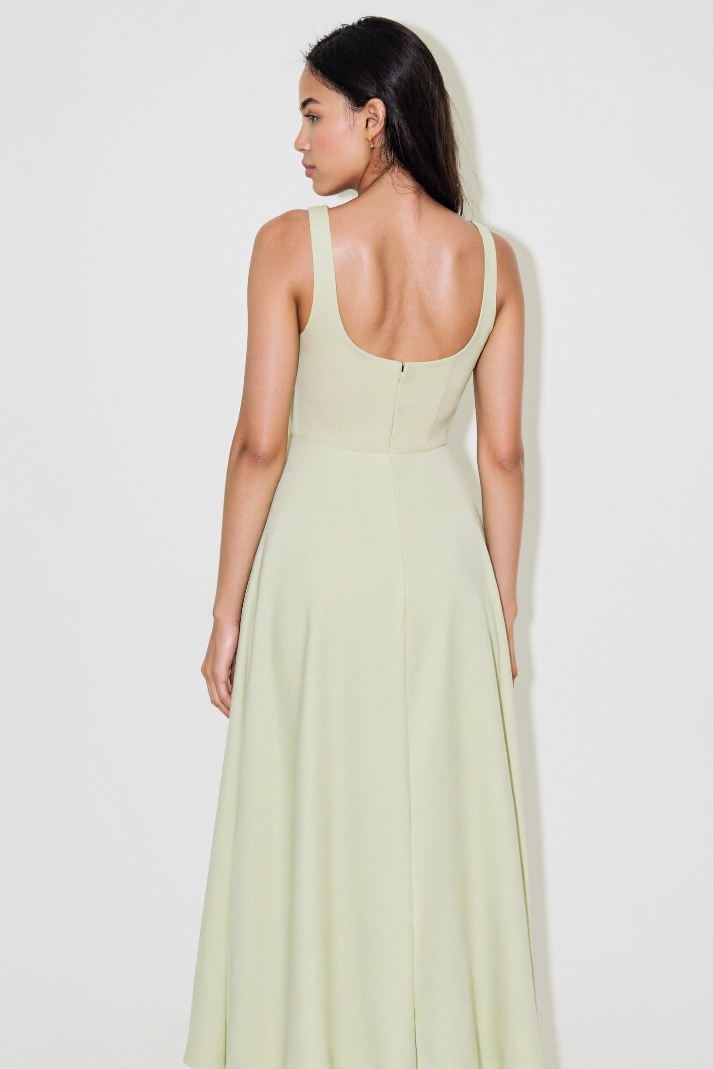 Nomi - Rochie midi cu decolteu pătrat