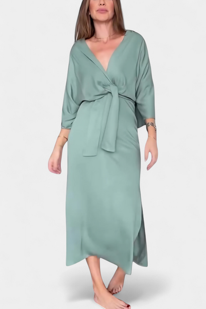Irina – Rochie casual cu nod frontal și decolteu în V