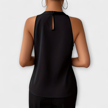 Skye - Satinbluse mit Off-Shoulder-Design