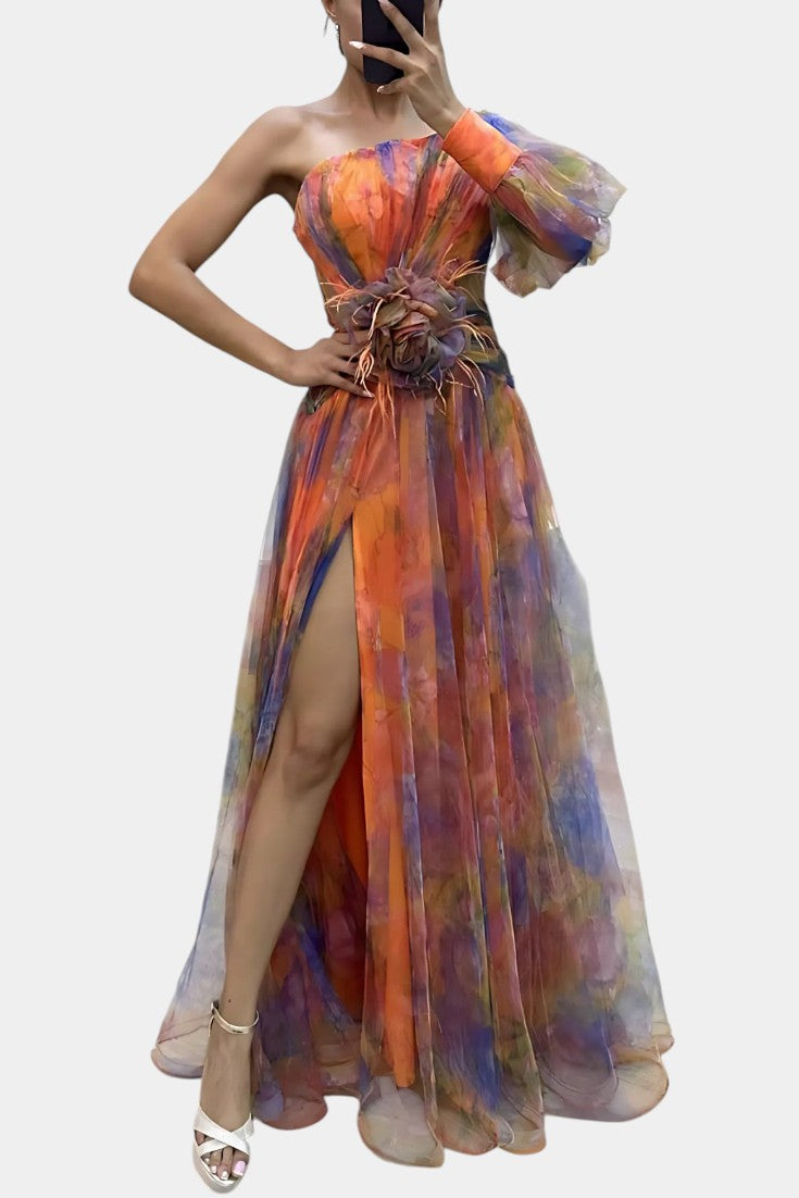Amelie - Rochie maxi asimetrică pe un umăr cu imprimeu artistic