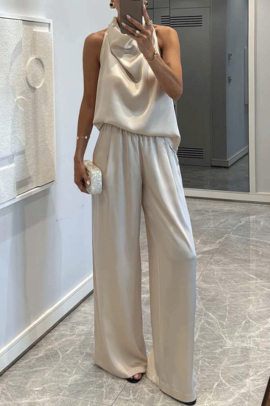 Loana - Set de bluză din satin cu guler înalt și pantaloni lejeri cu buzunare elastice Classic on You