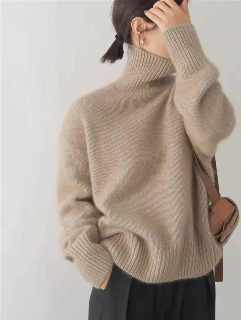 Eliza – un polo din cașmir cu o moliciune extraordinară