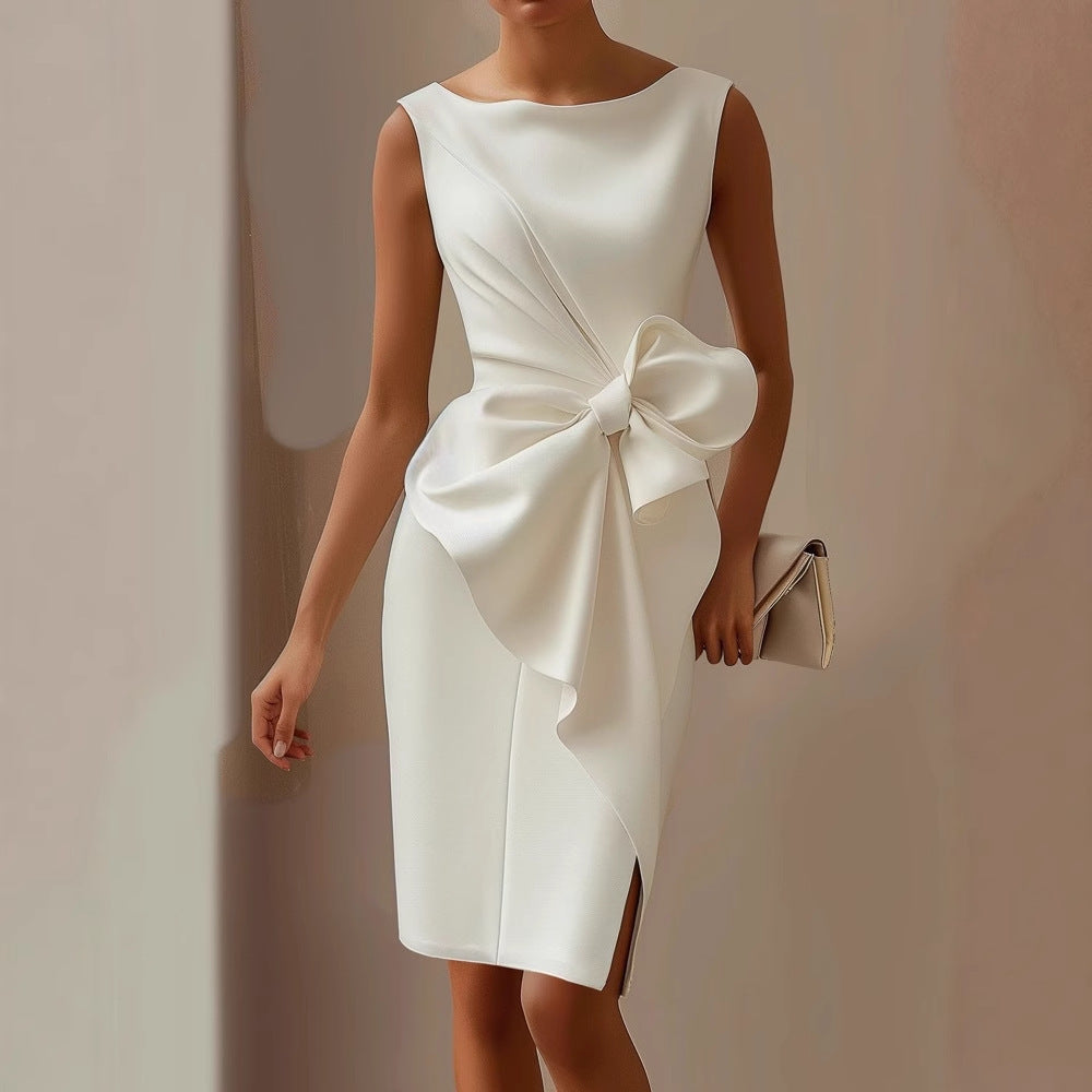 Aurelia – Rochie elegantă cu fundă supradimensionată și design sculptural