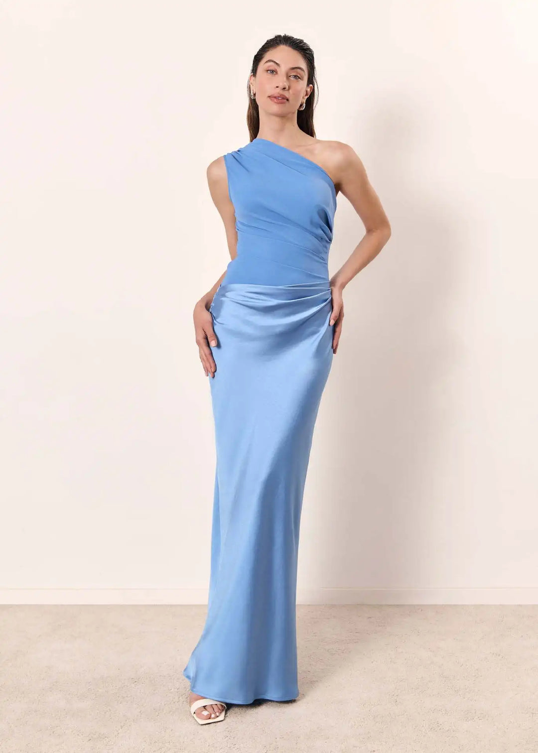 Ileana – Rochie maxi din satin cu un umăr