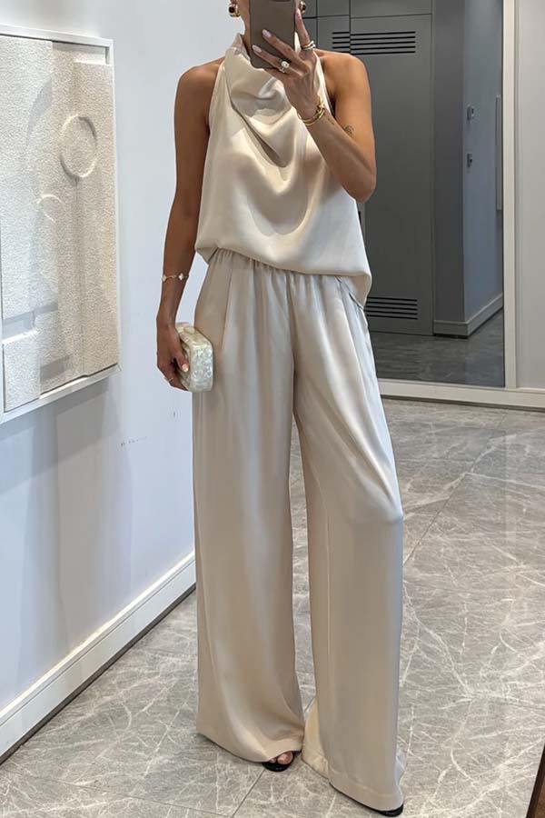 Loana - Set de bluză din satin cu guler înalt și pantaloni lejeri cu buzunare elastice Classic on You
