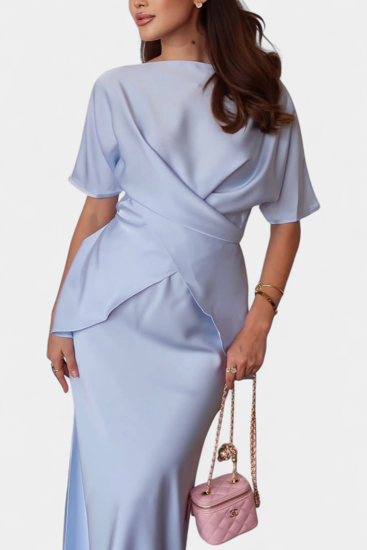 Violeta – Set top cu bretele încrucișate și fustă fluidă